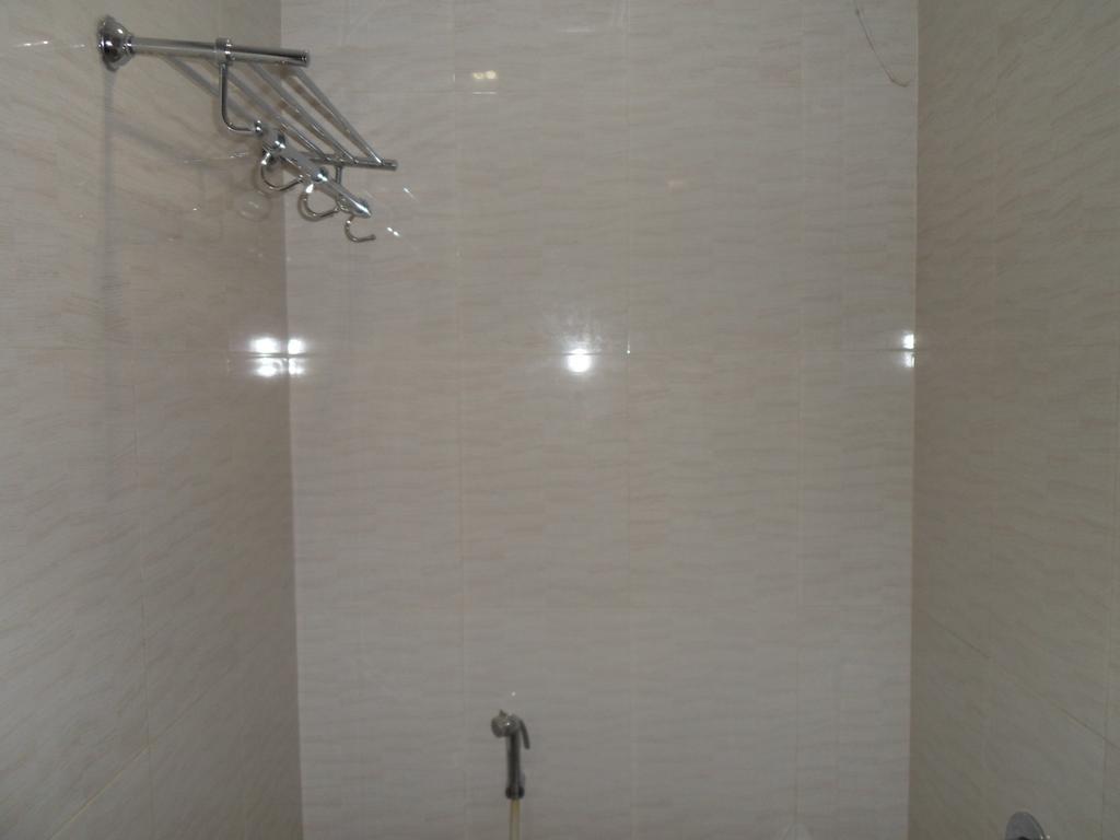 Hotel Silver Plaza Ahmedabad Bilik gambar